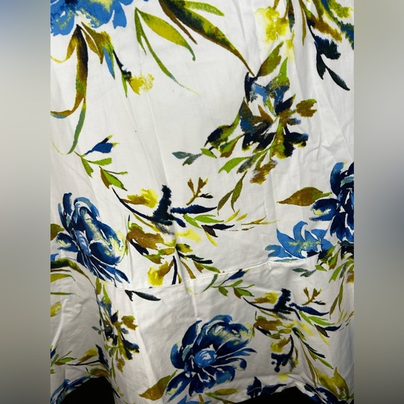 Women’s NWT Allen Schwartz White Multicolor Floral Strap MIDI Dress Size Small - Picture 5 of 8